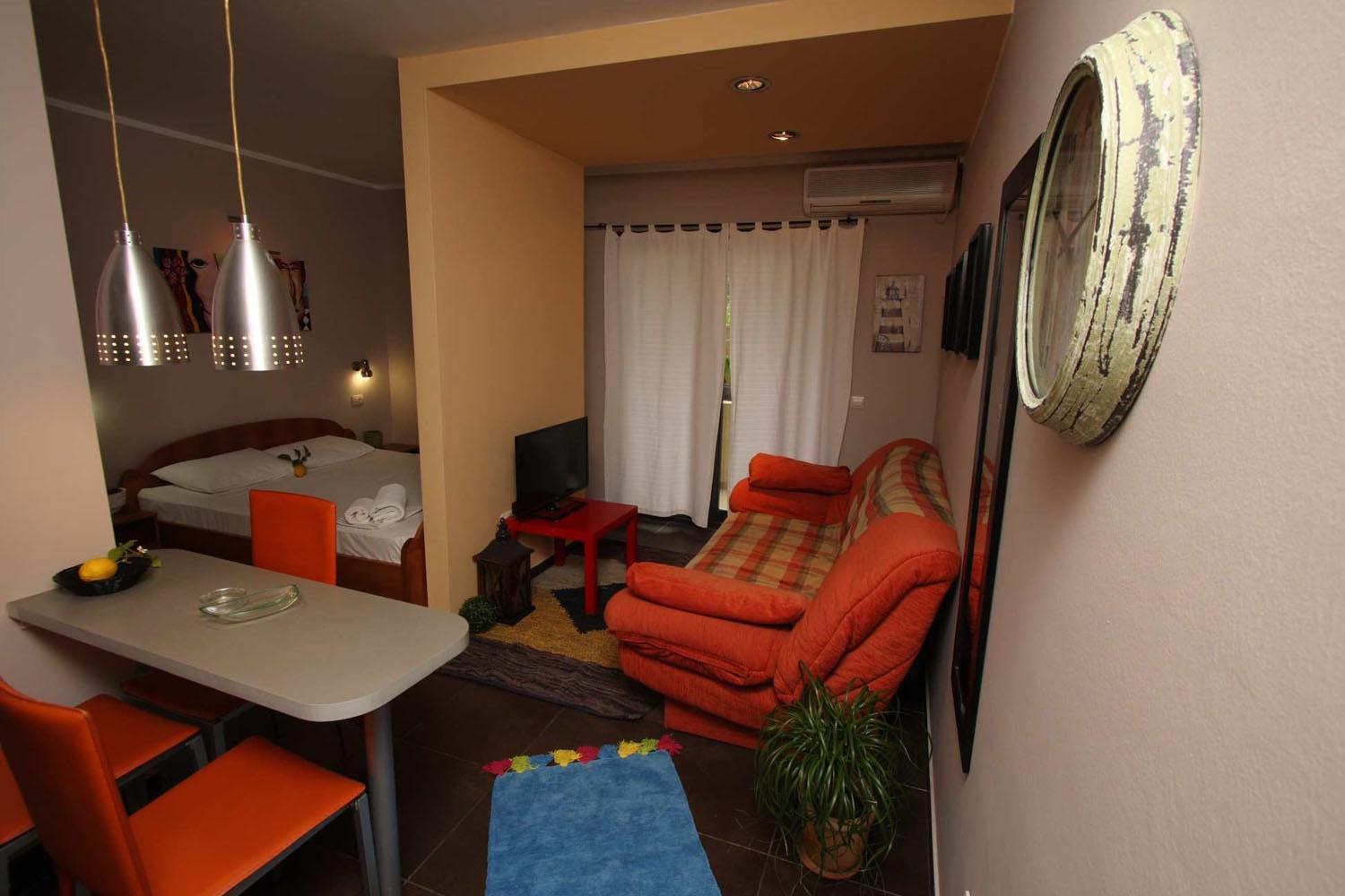 Lov Guest house *